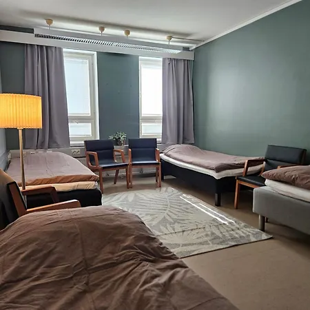 Vieraanvara Oy Hostel *