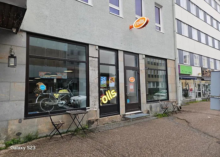 אכסניה Vieraanvara Oy קאיאני